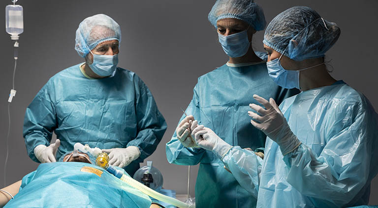 Minimally Invasive Cardiac Surgery